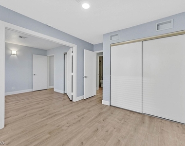 3864 Alice Lane - Photo Thumbnail 13