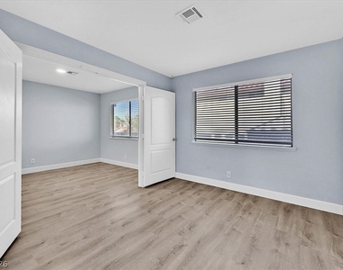3864 Alice Lane - Photo Thumbnail 16