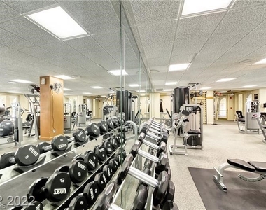 210 E Flamingo Road - Photo Thumbnail 11