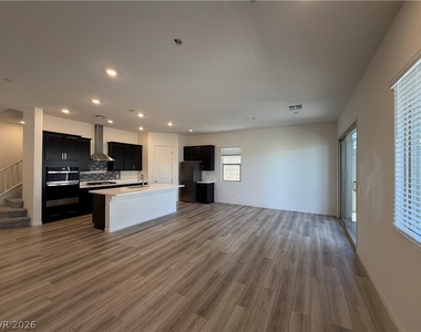 11836 Black Canary Avenue - Photo Thumbnail 11