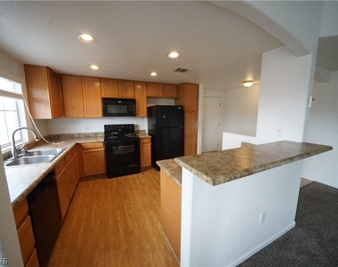 6160 Rumrill Street - Photo Thumbnail 8