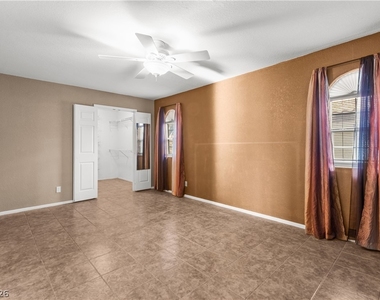 6812 Elm Creek Drive - Photo Thumbnail 7