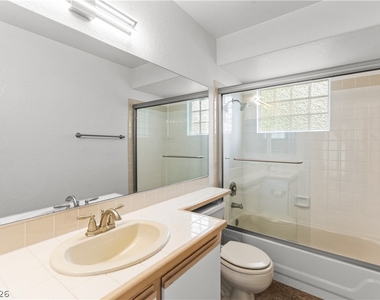 6812 Elm Creek Drive - Photo Thumbnail 11