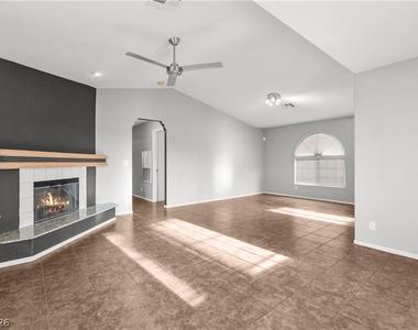 6812 Elm Creek Drive - Photo Thumbnail 5