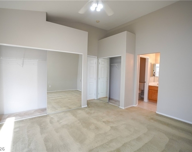 2236 Le Conte Avenue - Photo Thumbnail 10