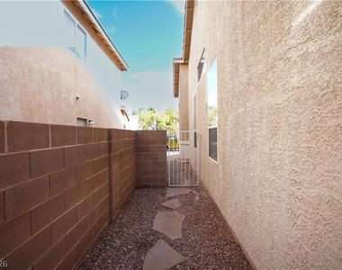 2236 Le Conte Avenue - Photo Thumbnail 6