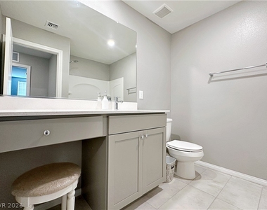 7003 Wildhorse Creek Street - Photo Thumbnail 29