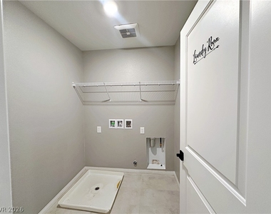 7003 Wildhorse Creek Street - Photo Thumbnail 23