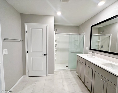 7003 Wildhorse Creek Street - Photo Thumbnail 36