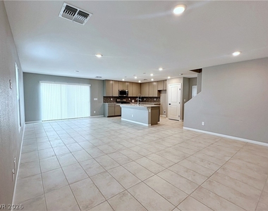 7003 Wildhorse Creek Street - Photo Thumbnail 7