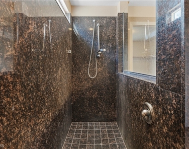 1121 Copper Grass Street - Photo Thumbnail 36