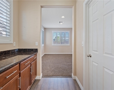 1121 Copper Grass Street - Photo Thumbnail 7