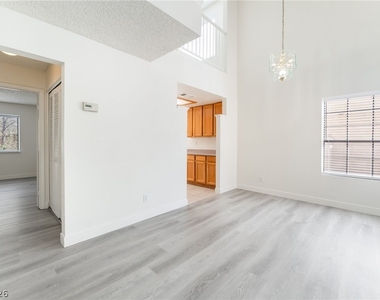 3645 Veneer Lane - Photo Thumbnail 12