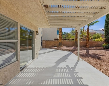 9337 Mist Flower Circle - Photo Thumbnail 31
