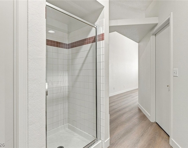 9337 Mist Flower Circle - Photo Thumbnail 23
