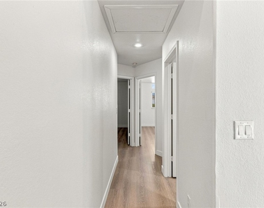 9337 Mist Flower Circle - Photo Thumbnail 17
