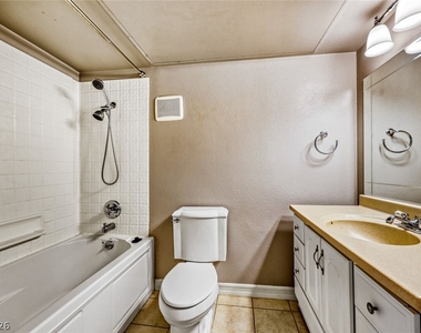 3173 Pinehurst Drive - Photo Thumbnail 25