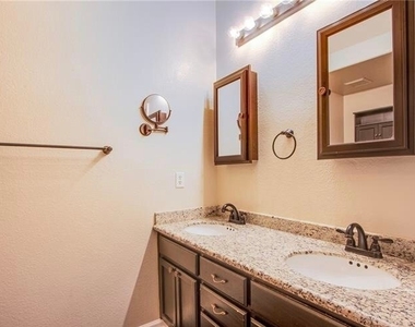 6704 Dorita Avenue - Photo Thumbnail 11
