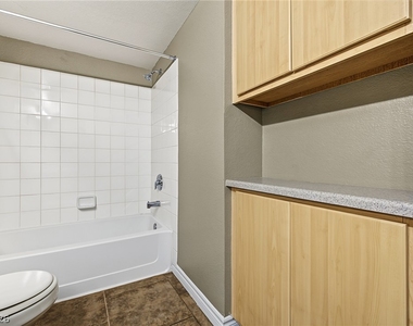 6955 Durango Drive - Photo Thumbnail 19
