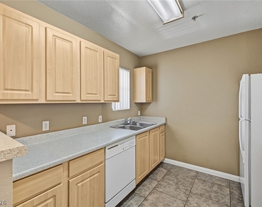 6955 Durango Drive - Photo Thumbnail 11