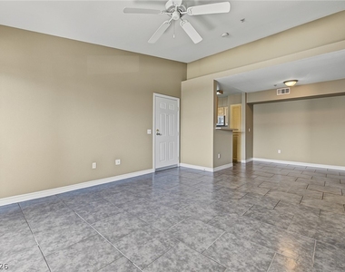 6955 Durango Drive - Photo Thumbnail 5