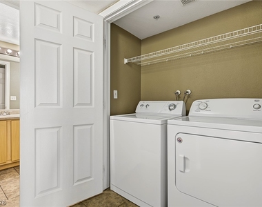 6955 Durango Drive - Photo Thumbnail 22