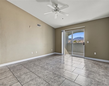 6955 Durango Drive - Photo Thumbnail 3
