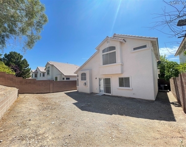 1517 Cross Country Street - Photo Thumbnail 24