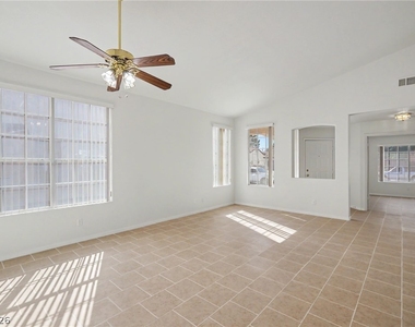 2054 Cardigan Avenue - Photo Thumbnail 17
