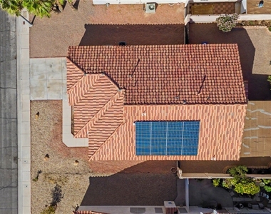 2054 Cardigan Avenue - Photo Thumbnail 4