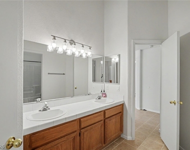 2054 Cardigan Avenue - Photo Thumbnail 26