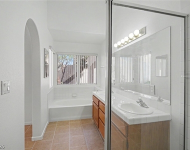2054 Cardigan Avenue - Photo Thumbnail 44