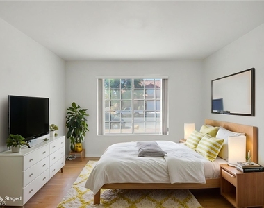 2054 Cardigan Avenue - Photo Thumbnail 13