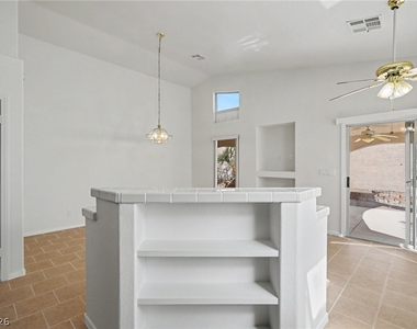 2054 Cardigan Avenue - Photo Thumbnail 21