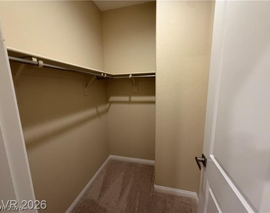 1741 N Desert Foothills Drive - Photo Thumbnail 19
