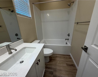 1741 N Desert Foothills Drive - Photo Thumbnail 27