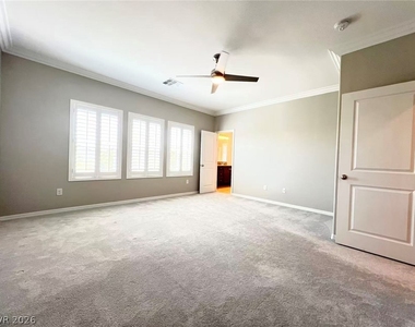 11241 Lompoc Court - Photo Thumbnail 13
