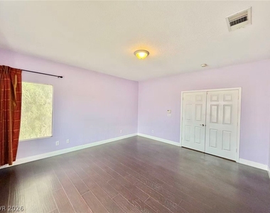 7957 Sky Birch Court - Photo Thumbnail 16