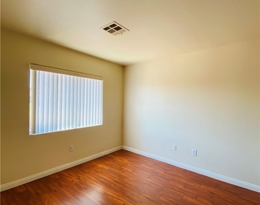 7020 Somera Way - Photo Thumbnail 8