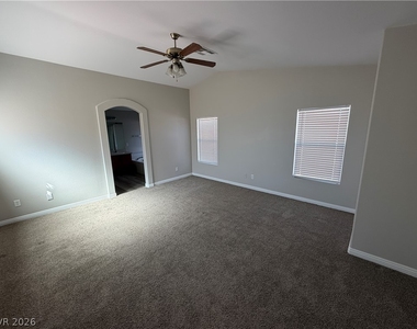 8884 Sparkling Creek Avenue - Photo Thumbnail 9