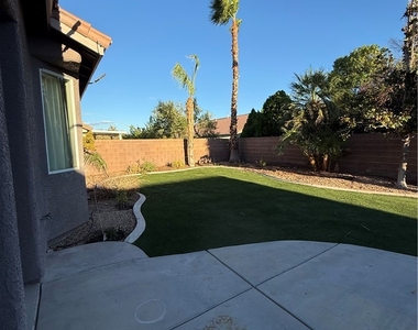 10027 Flokton Avenue - Photo Thumbnail 13