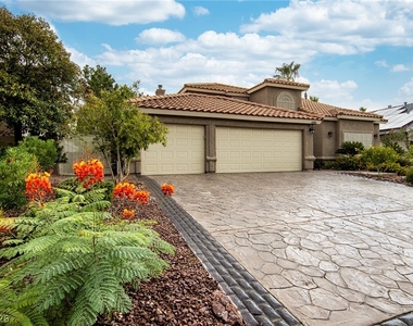 5205 Sandy Cactus Lane - Photo Thumbnail 2
