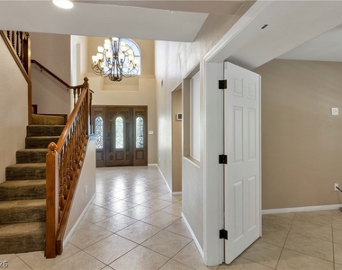 5205 Sandy Cactus Lane - Photo Thumbnail 12