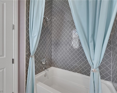 1629 Saintsbury Drive - Photo Thumbnail 51