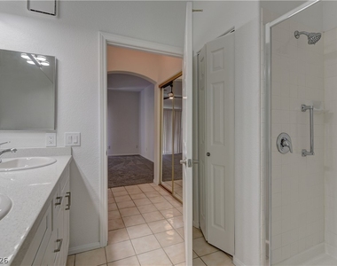 3320 S Fort Apache Road - Photo Thumbnail 12