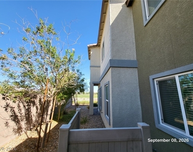 4106 Lunar Canyon Avenue - Photo Thumbnail 16