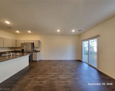 4106 Lunar Canyon Avenue - Photo Thumbnail 2