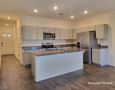 4106 Lunar Canyon Avenue - Photo Thumbnail 4