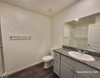4106 Lunar Canyon Avenue - Photo Thumbnail 15