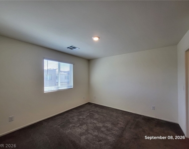 4106 Lunar Canyon Avenue - Photo Thumbnail 13